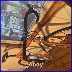 54cm Eddy Merckx MX Leader with 10spd Campagnolo Chorus/Record components 54cm Eddy Merckx MX Leader with 10spd Campagnolo Chorus/Record components