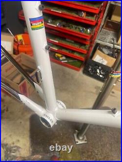 60cm Rauler Record SLX Columbus Campagnolo Road Bike White