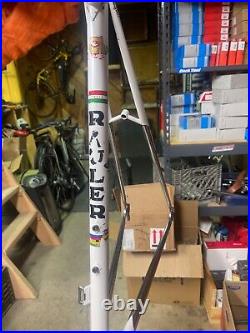 60cm Rauler Record SLX Columbus Campagnolo Road Bike White