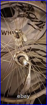 Campagnolo Super Record 9 Speed Wheelset with Bags