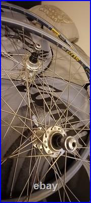 Campagnolo Super Record 9 Speed Wheelset with Bags