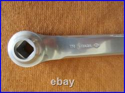 Collectors, Check this out C logo on tip of arm Campagnolo Record crank arms NOS
