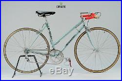 Vintage Bianchi Campione Del Mondo ladies road bike Campagnolo Nuovo Record 1975