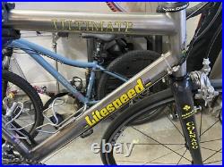 Vintage Litespeed Ultimate Titanium Road Bicycle Campagnolo Record Vintage Litespeed Ultimate Titanium Road Bicycle Campagnolo Record